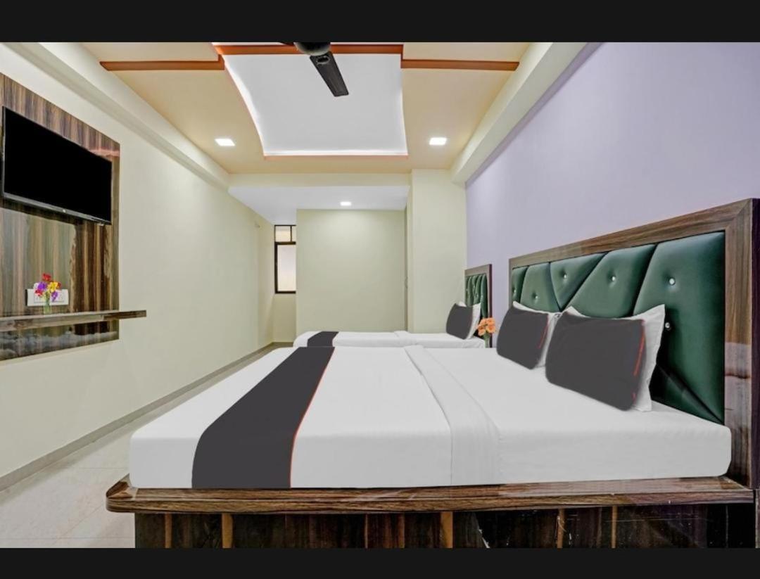 Hotel Ggc Inn アーメダバード エクステリア 写真